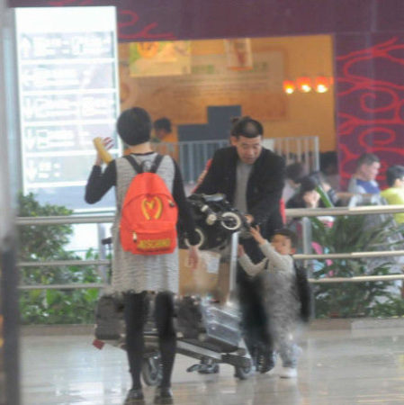 �O��Ů���ѫ@�ۼ� ���Ɏ������m�Ќ���z10��